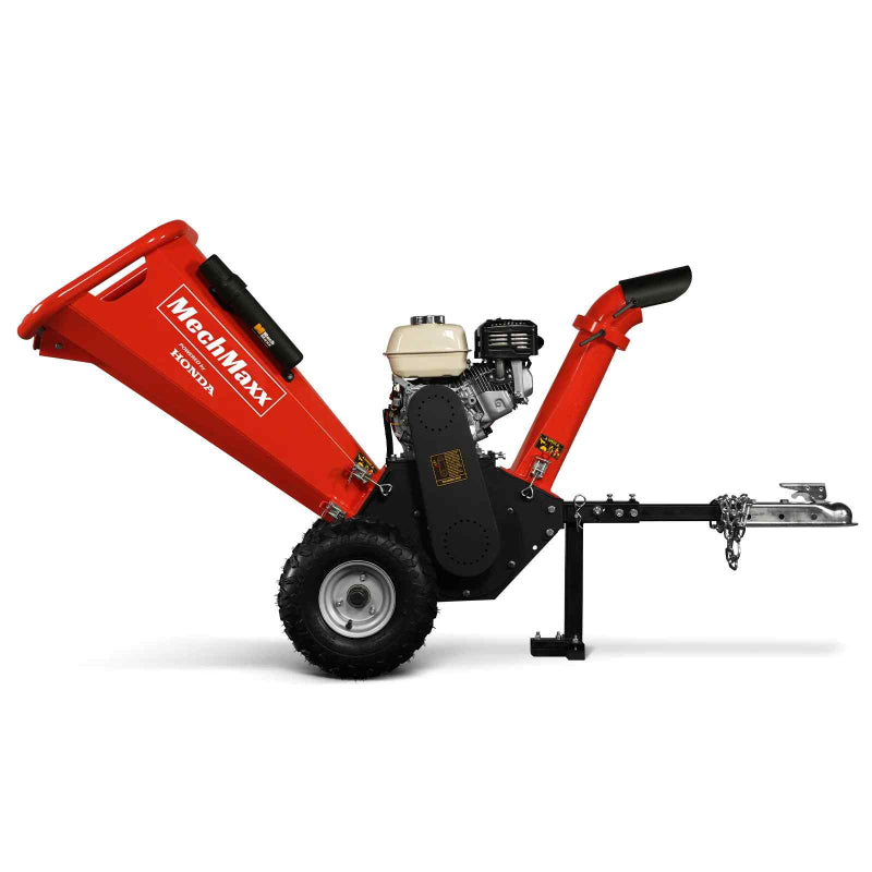 Side profile of MechMaxx GS650 wood chipper with 7hp Honda GX200 engine and towbar, gallery position 1